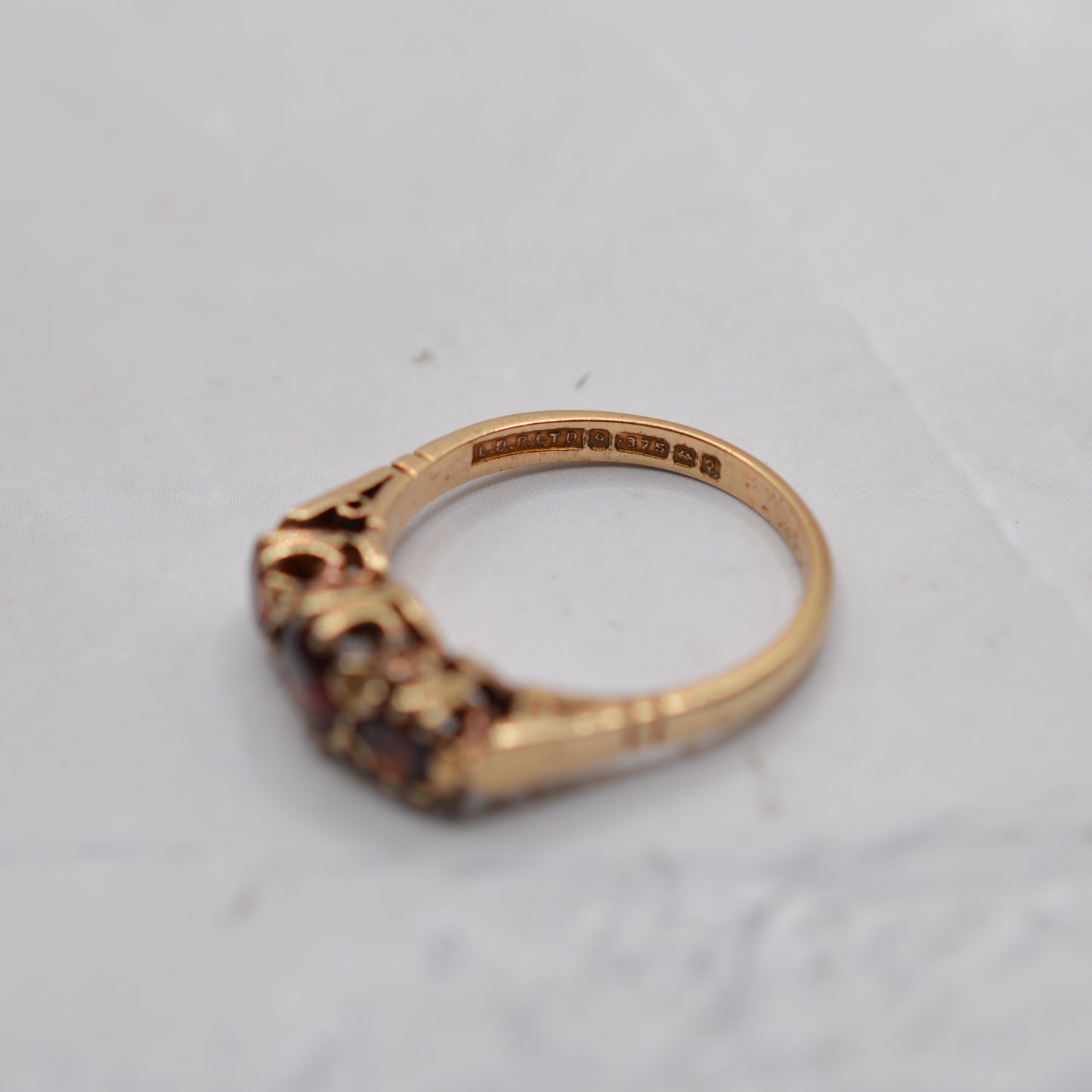 1960s Vintage 9ct Gold Garnet Trilogy Ring