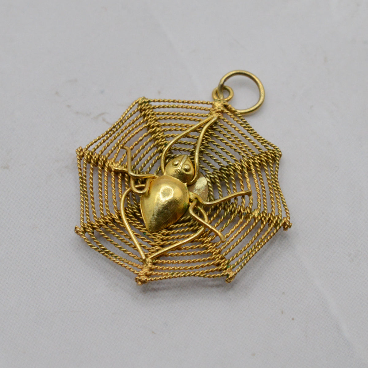 1970s Vintage 9ct Gold Spiderweb Pendant