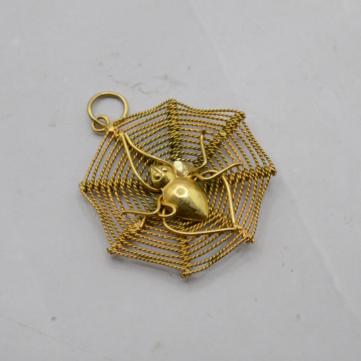1970s Vintage 9ct Gold Spiderweb Pendant
