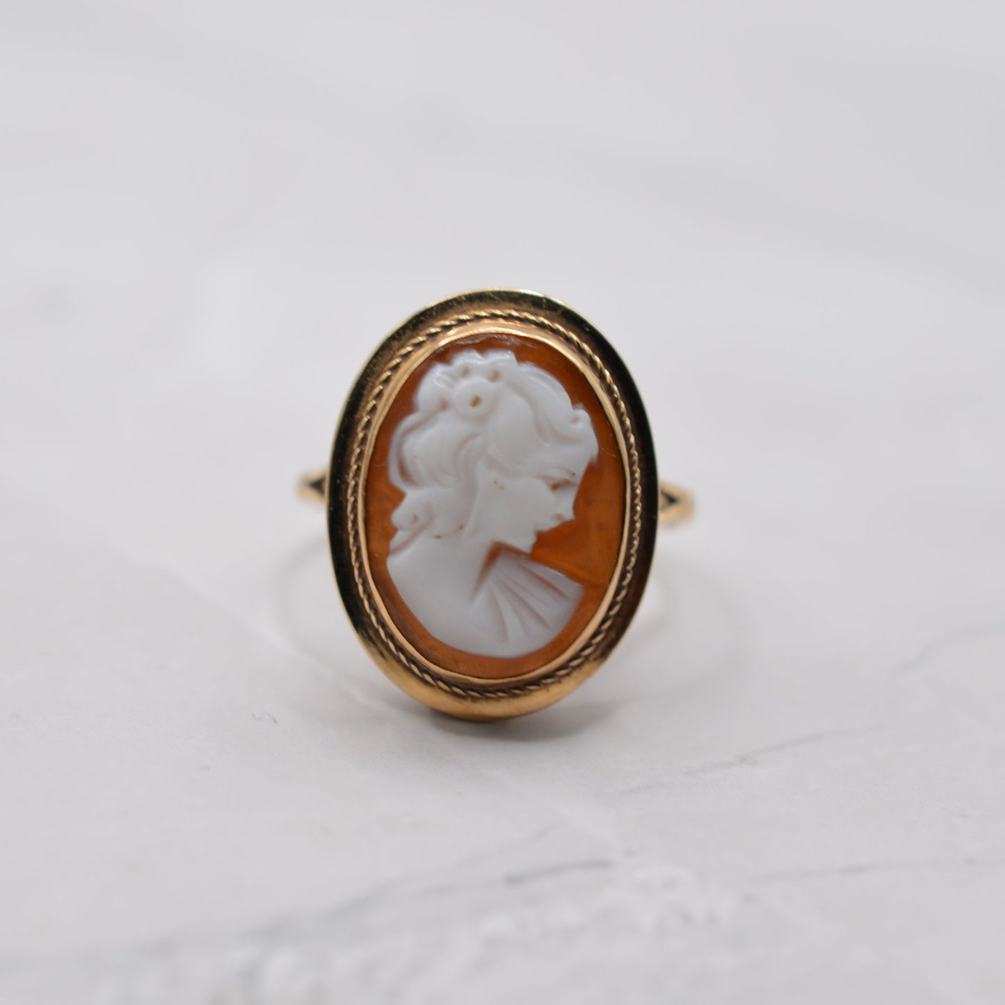 1970s Vintage 9ct Gold Large Cameo Bezel-Set Ring