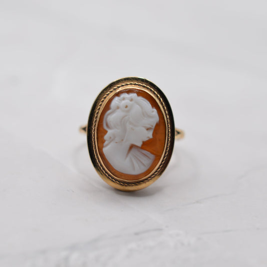 1970s Vintage 9ct Gold Large Cameo Bezel-Set Ring