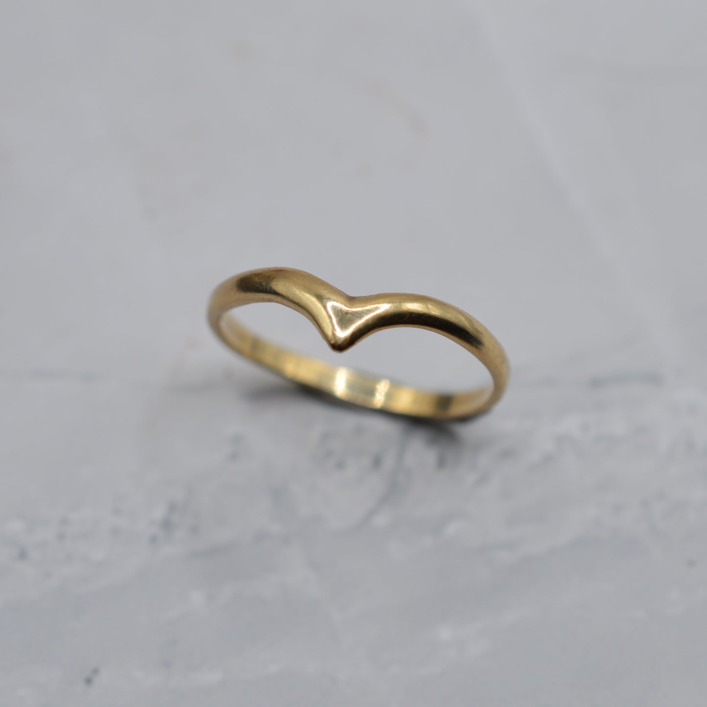 Vintage 9ct Gold Wishbone Ring