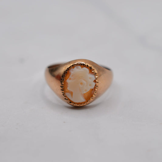 1970s Vintage Chunky 9ct Gold Cameo Signet Ring