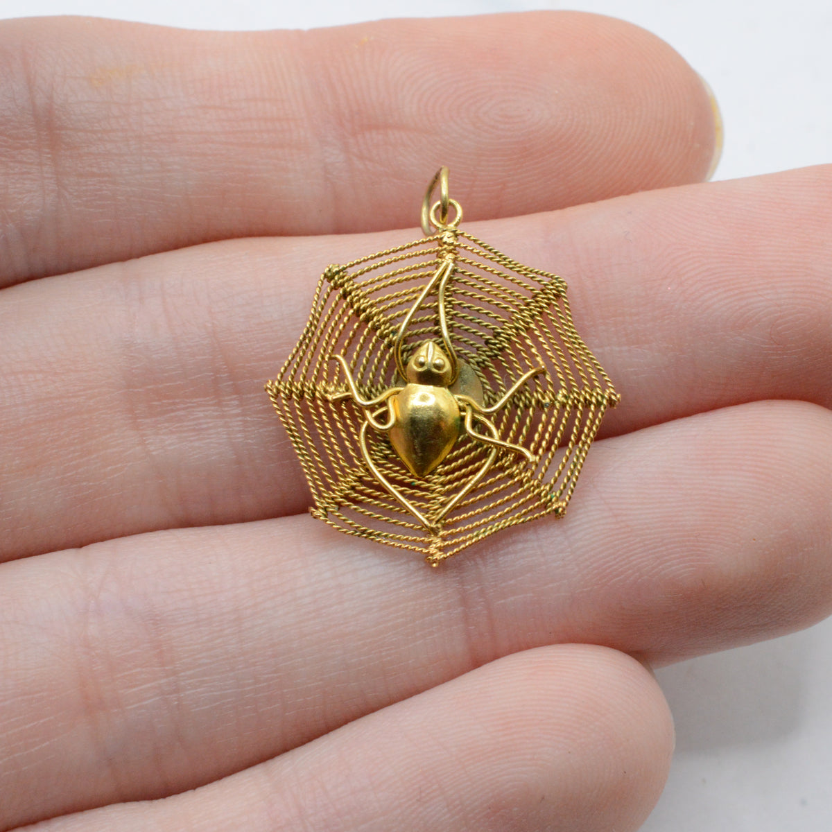 1970s Vintage 9ct Gold Spiderweb Pendant