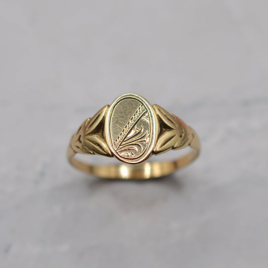1970s Vintage 9ct Gold Shield & Foliate Signet Ring