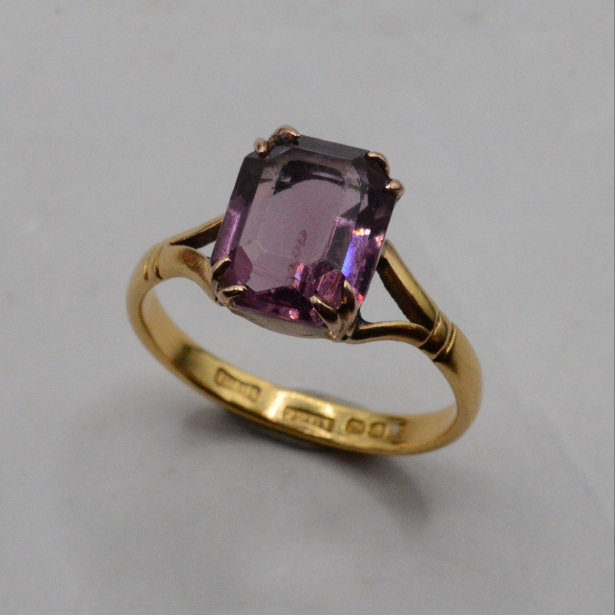 1942 Vintage Irish 22ct Gold Dress Ring