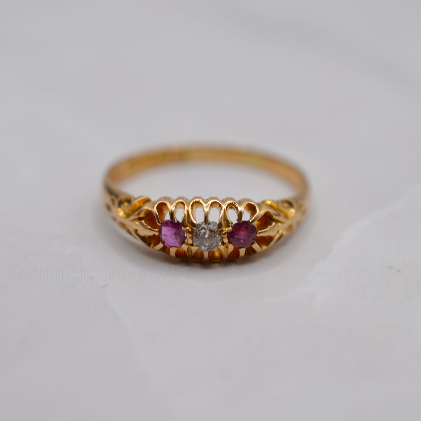 Antique Edwardian 1906 18ct Gold Ruby & Diamond Trilogy Ring