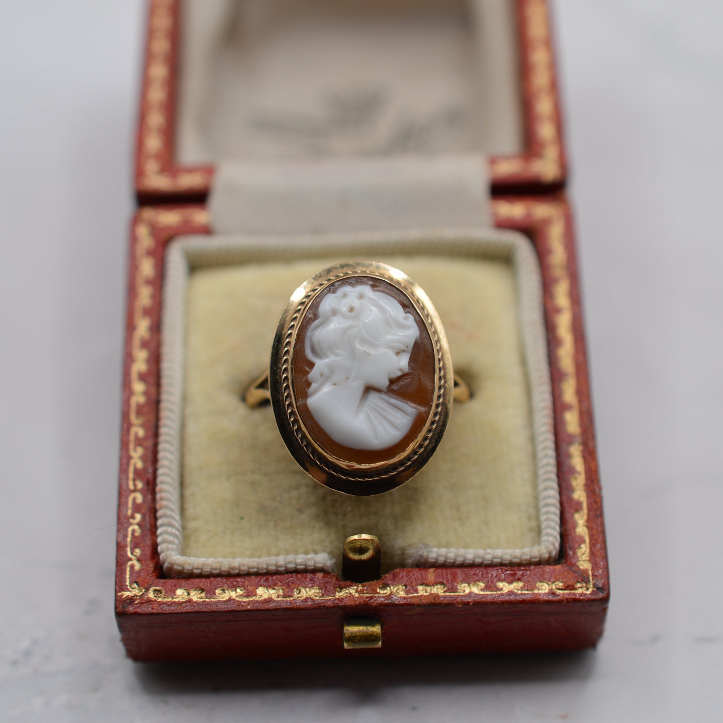 1970s Vintage 9ct Gold Large Cameo Bezel-Set Ring
