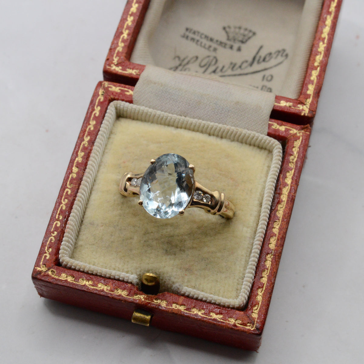 9ct Gold Topaz & Diamond Dress Ring