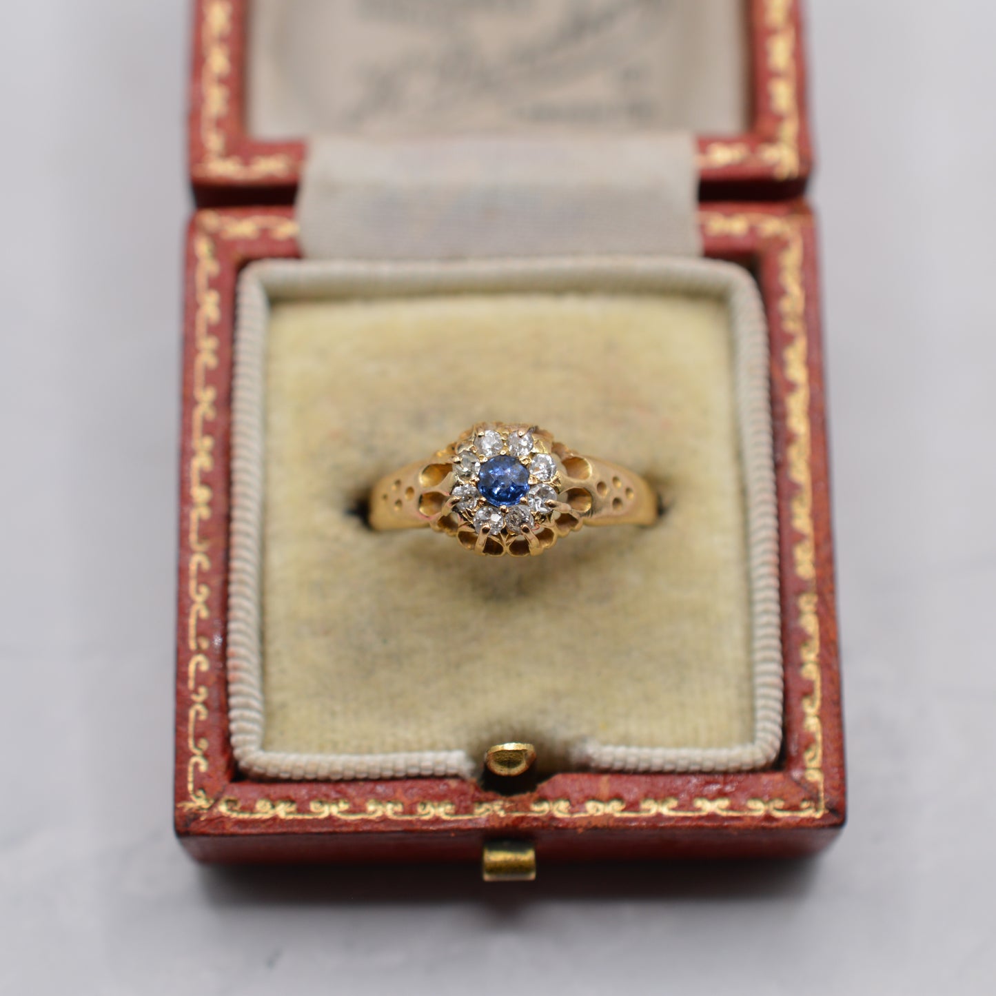 Antique 18ct Gold Sapphire & Diamond Cluster Ring