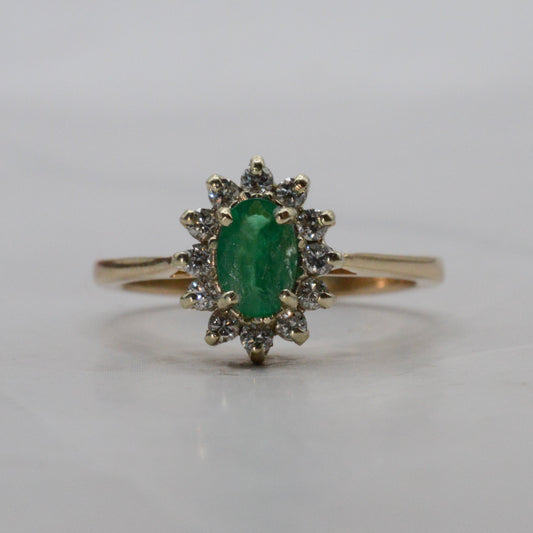 18ct Gold Emerald & Diamond Cluster Ring
