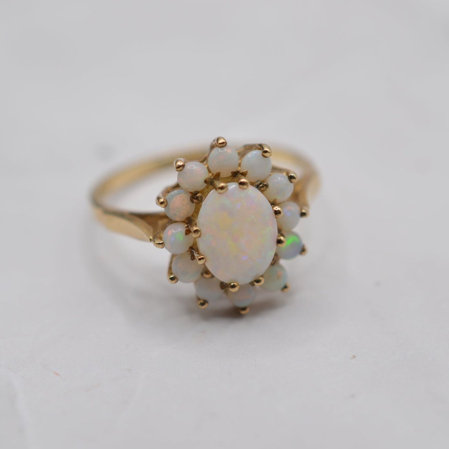 1980s Vintage 9ct Gold Opal Cluster Ring