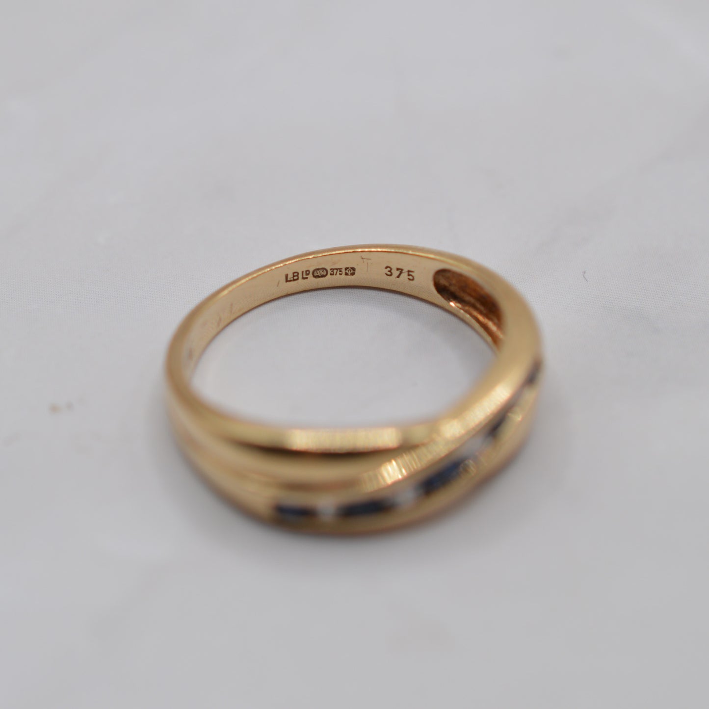 Vintage 9ct Gold Sapphire & C/Z Crossover Ring
