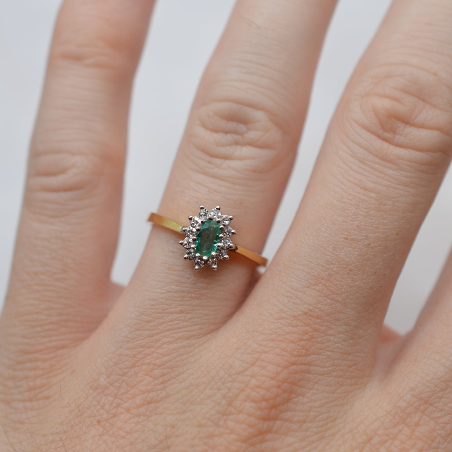 1980s 18ct Gold Emerald & Diamond Cluster Ring