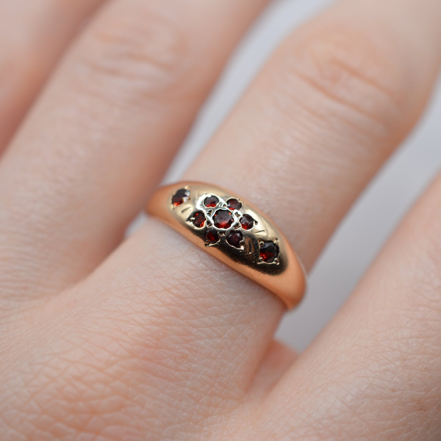 9ct Gold Garnet Floral Dome Ring