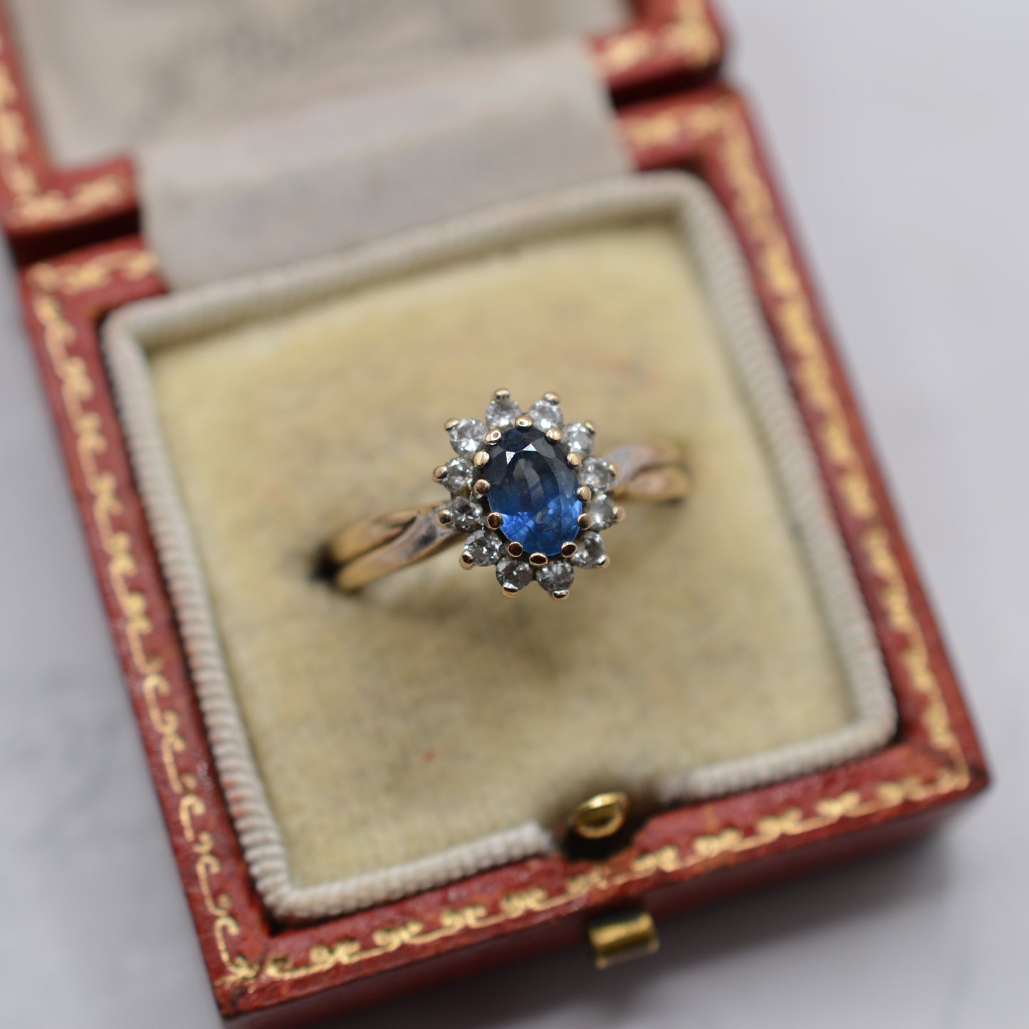 9ct Gold Sapphire & Diamond Cluster Ring