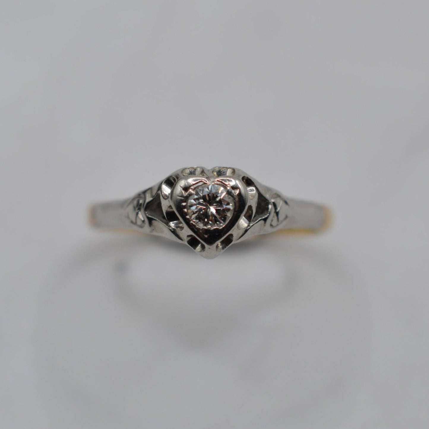 Antique Art Deco 18ct Gold & Platinum Diamond Heart Ring