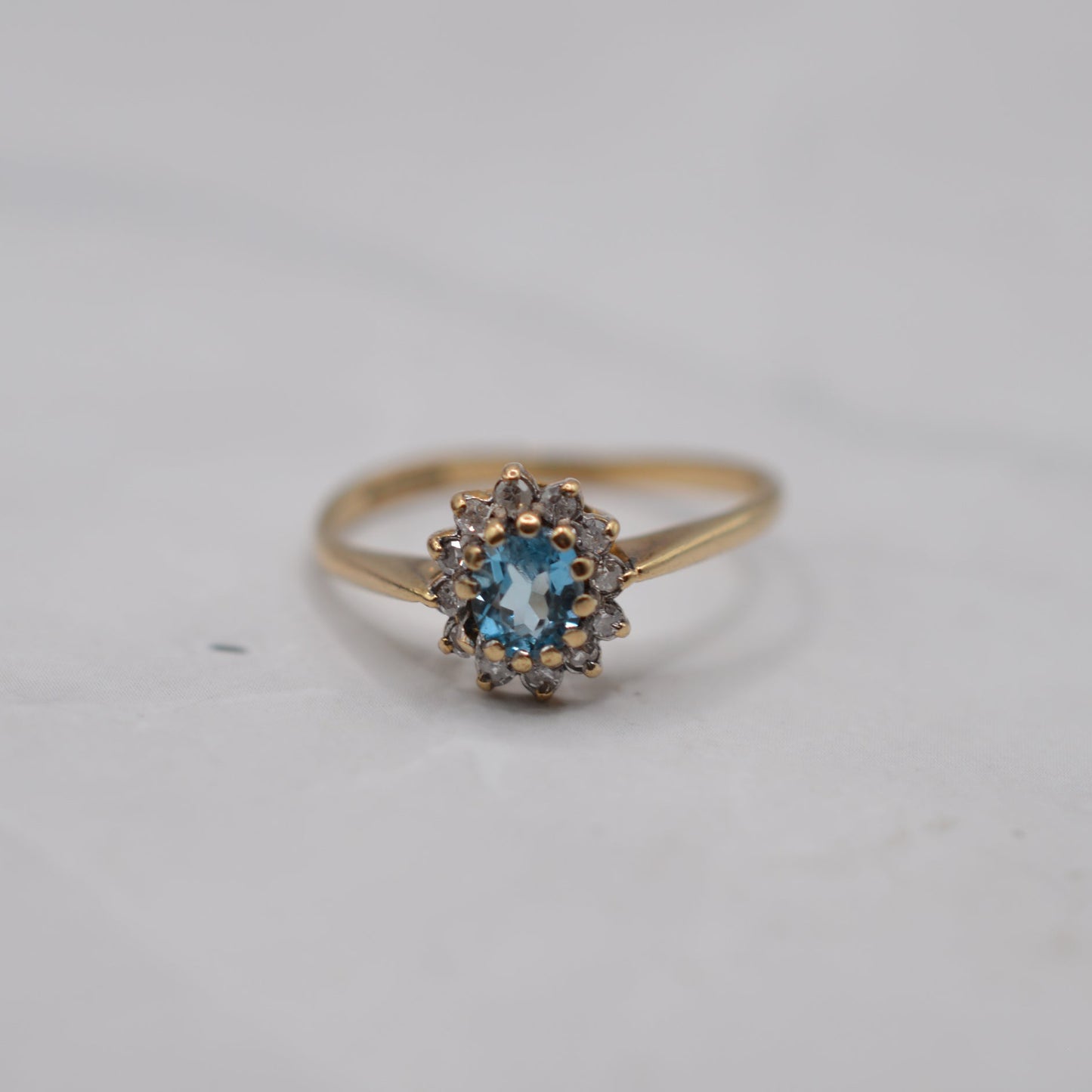 *RESERVED* 1980s 9ct Gold Blue Topaz & Diamond Cluster Ring