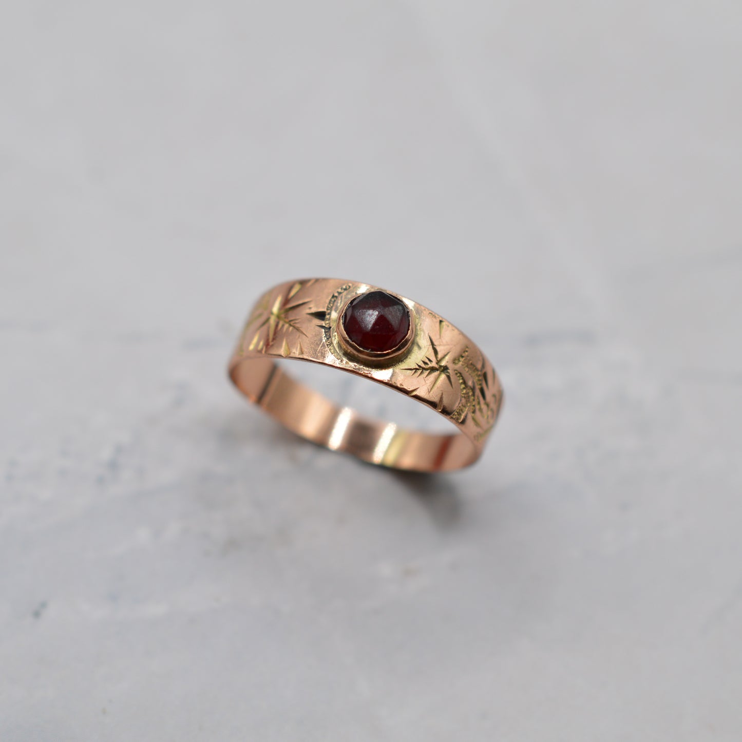 Antique 9ct Rose Gold Garnet Ring