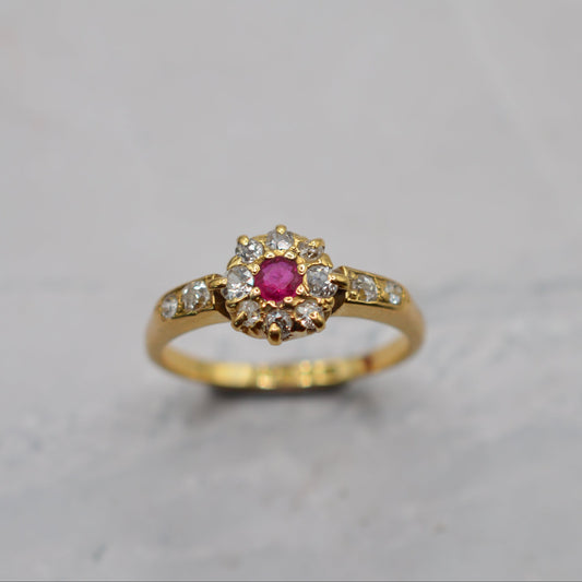 Antique 1912 18ct Gold Ruby & Diamond Cluster Ring