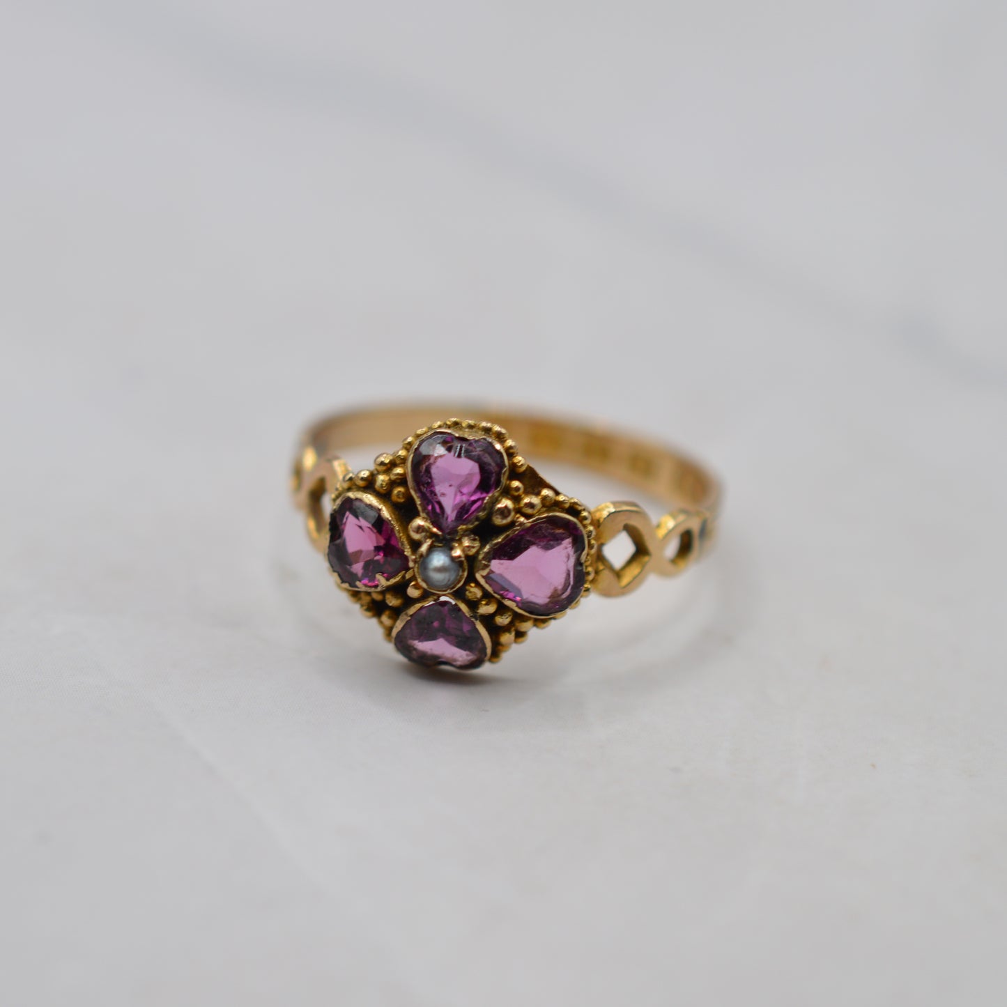 1864 Victorian Antique 12ct Gold Garnet & Pearl Ring