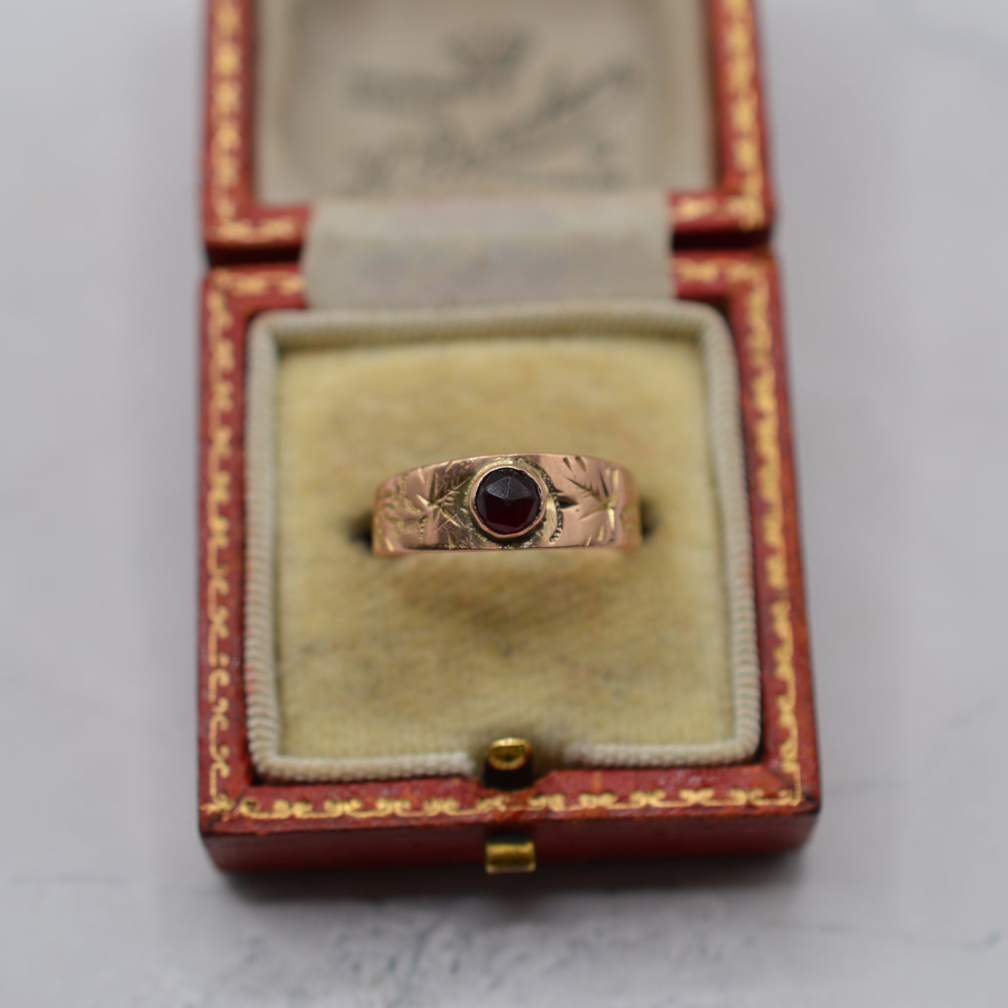 Antique 9ct Rose Gold Garnet Ring