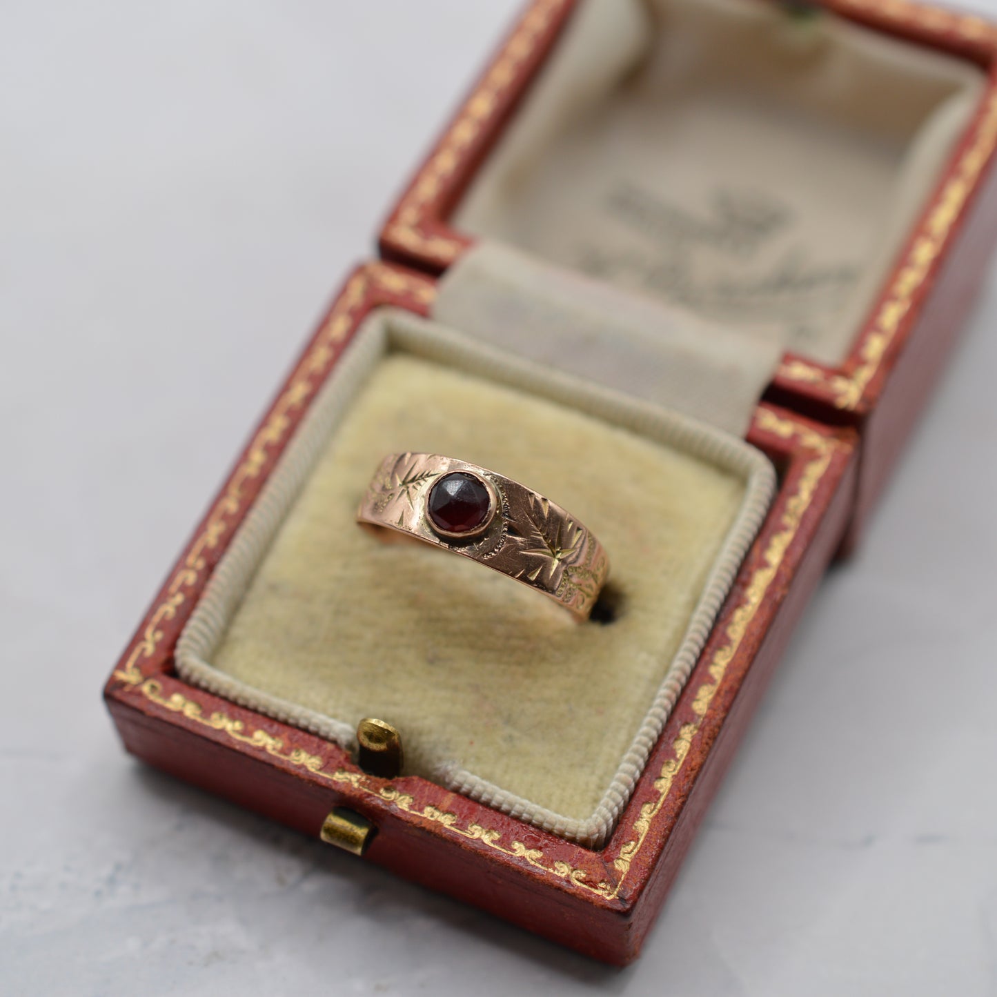 Antique 9ct Rose Gold Garnet Ring