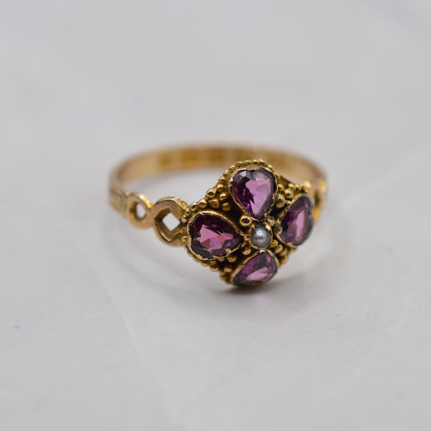 1864 Victorian Antique 12ct Gold Garnet & Pearl Ring