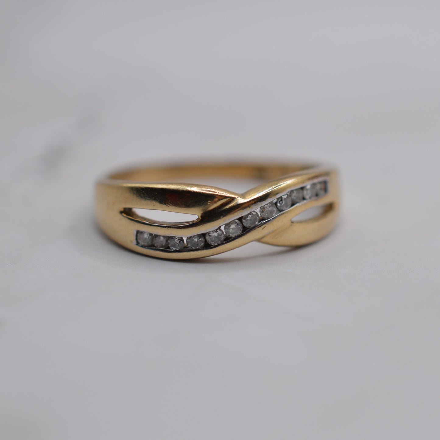 9ct Gold Diamond Crossover Ring