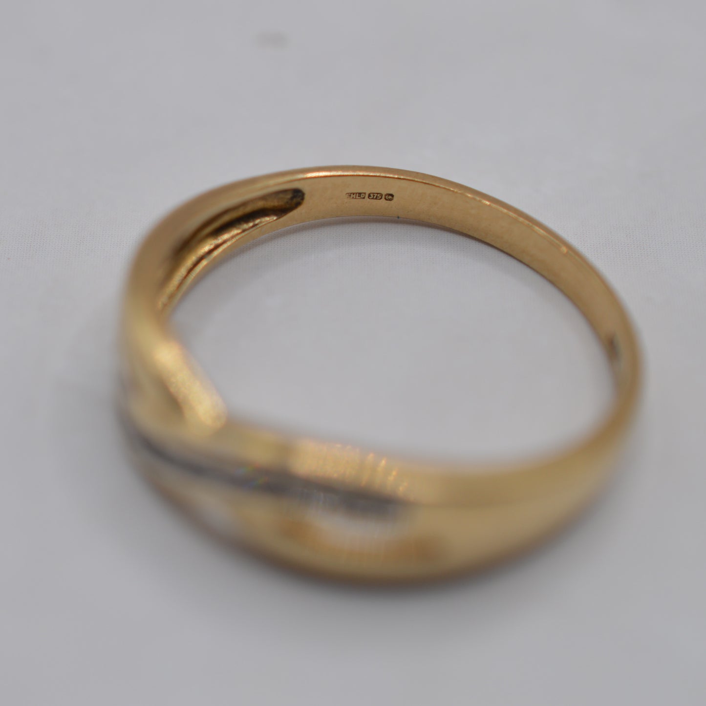 9ct Gold Diamond Crossover Ring