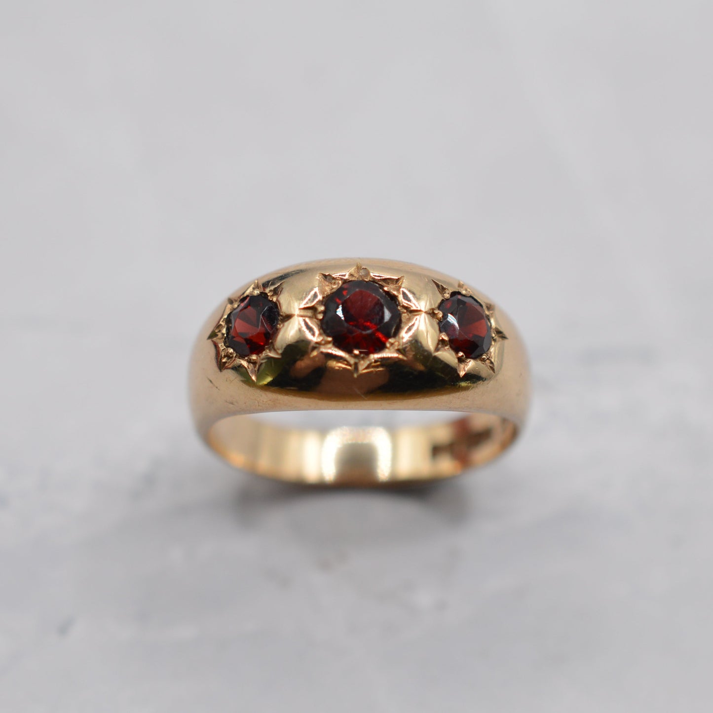 Chunky 1970s Vintage 9ct Gold Garnet Gypsy Trilogy Ring