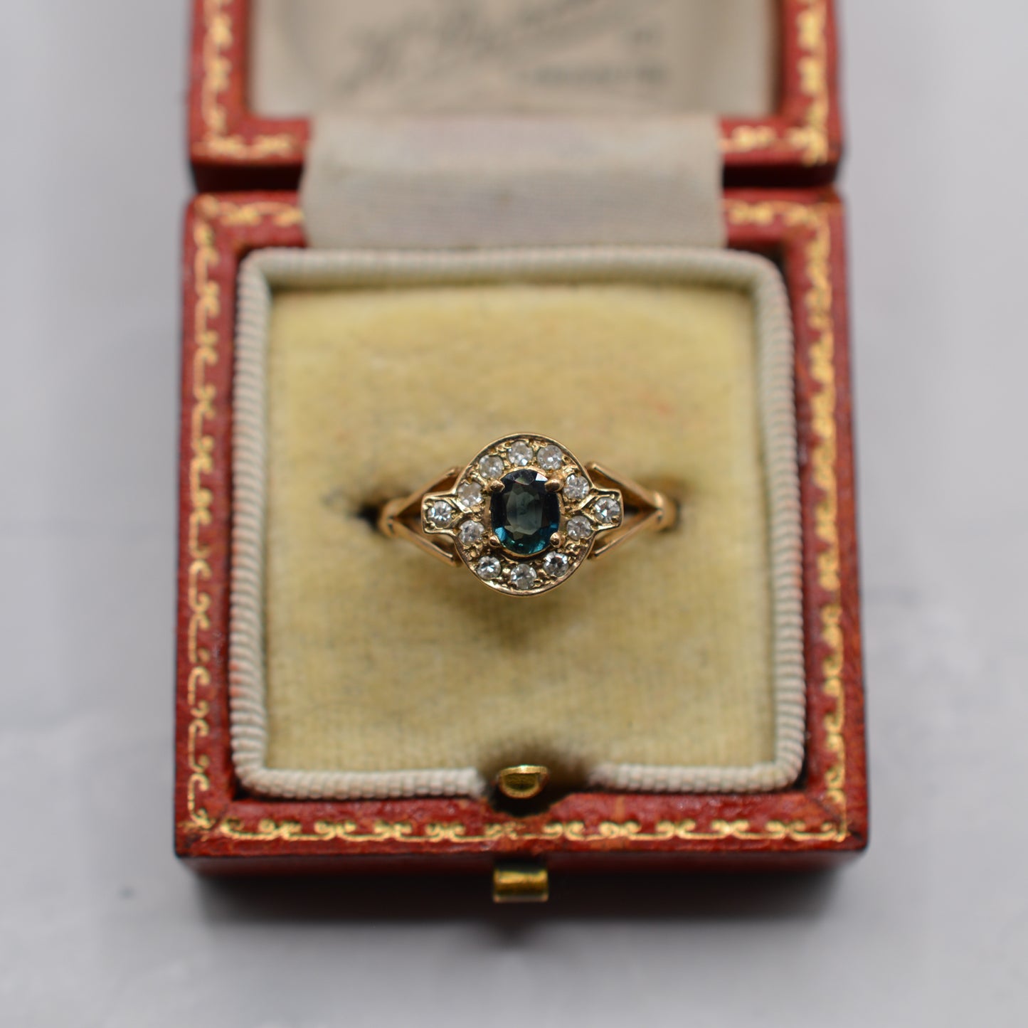 1970s Vintage 9ct Gold Sapphire & Diamond Cluster Ring