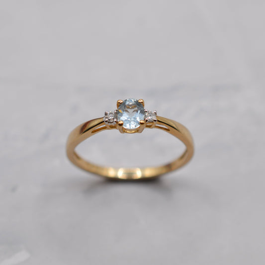9ct Gold Aquamarine & Diamond Trilogy Ring