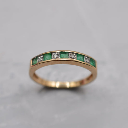 9ct Gold Emerald & Diamond Half-Eternity Ring
