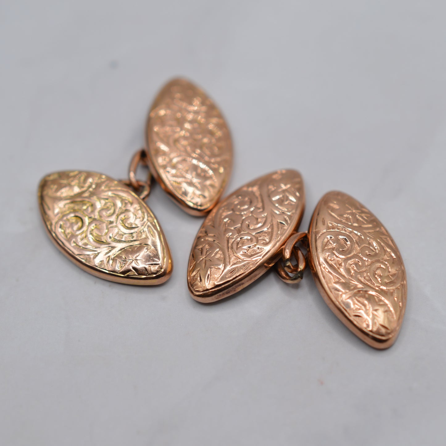 Antique Victorian 1899 9ct Gold Engraved Navette Cufflinks with Presentation Box