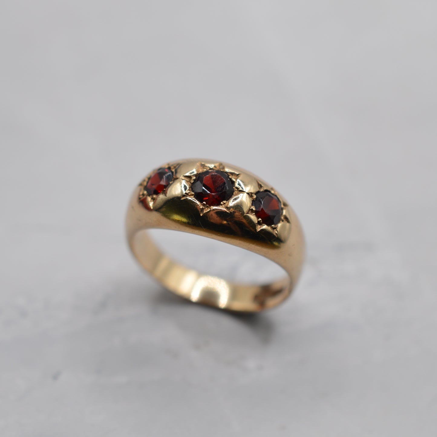 Chunky 1970s Vintage 9ct Gold Garnet Gypsy Trilogy Ring