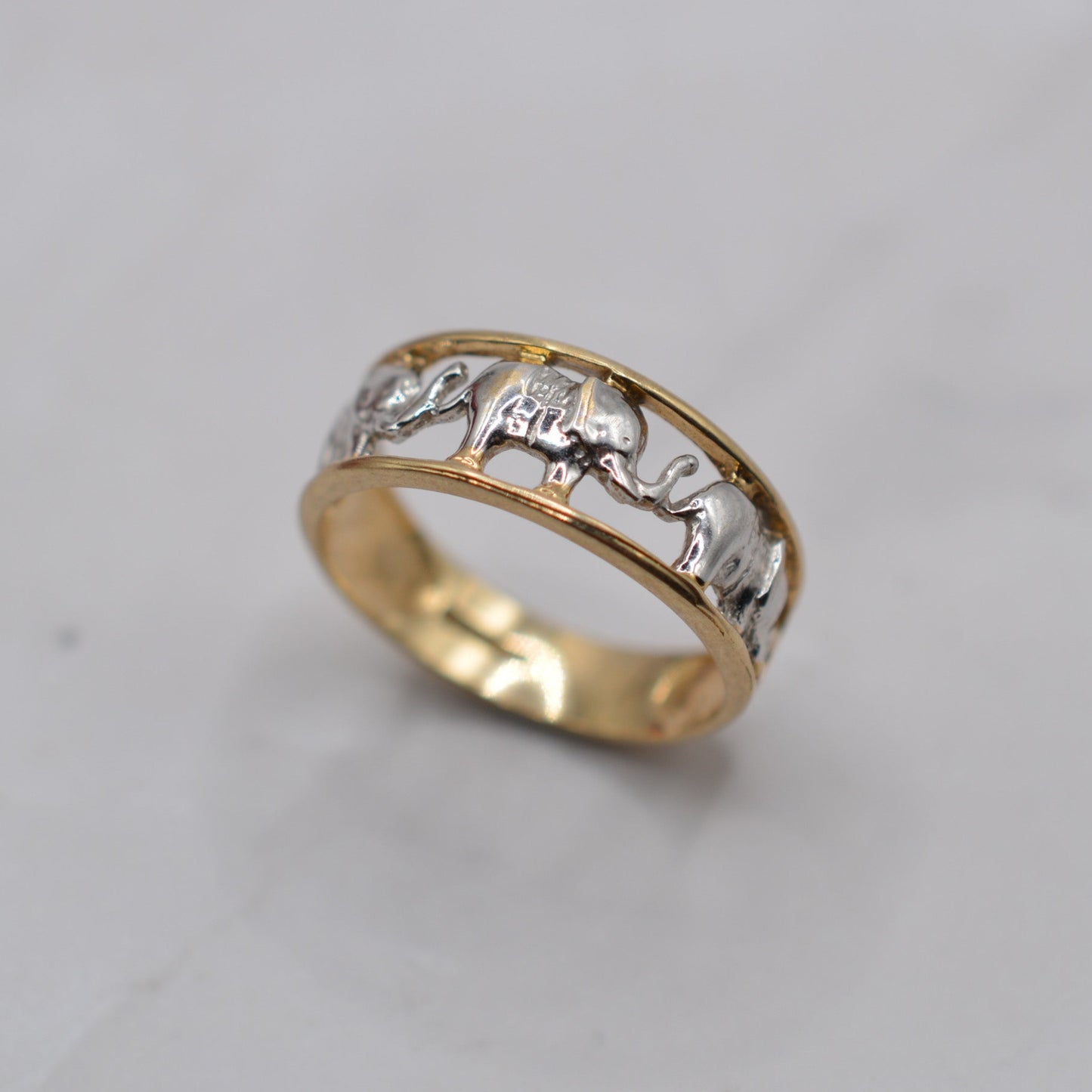 1990s 9ct Gold Elephant Ring