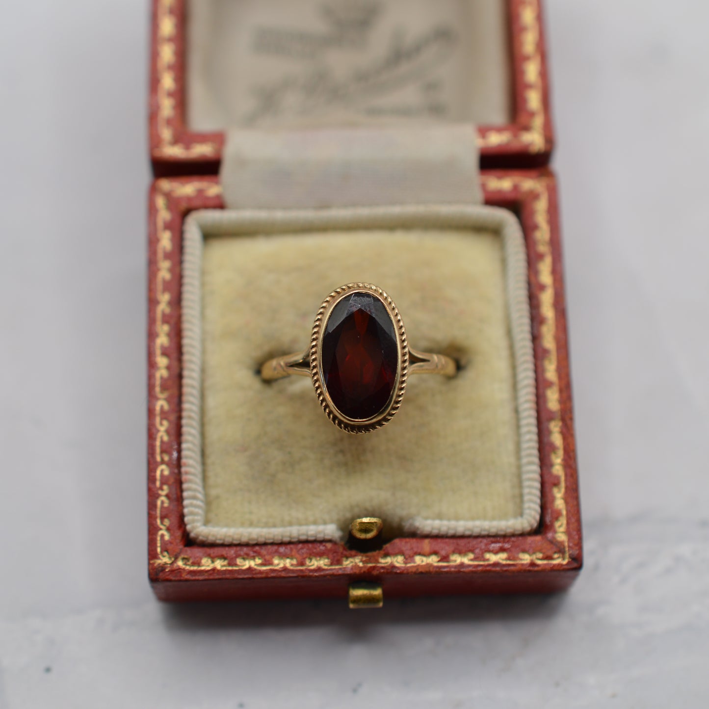 9ct Gold Garnet Solitaire Ring