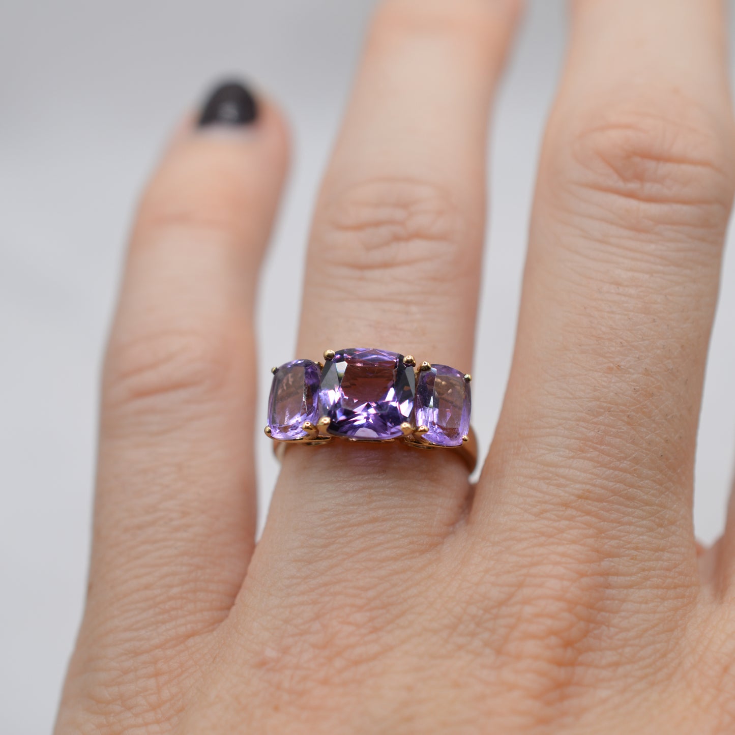 Chunky Y2K 9ct Gold Amethyst Trilogy Ring