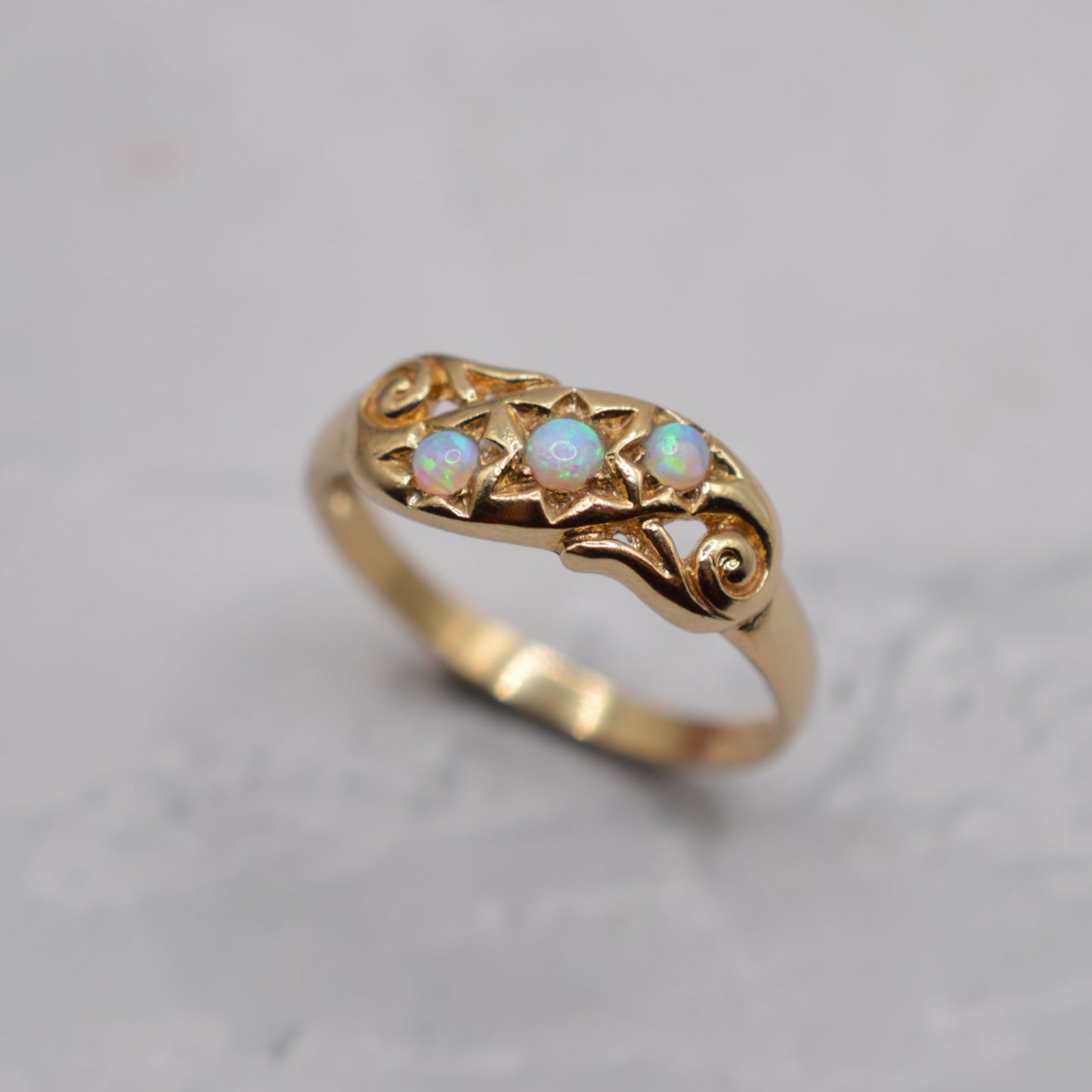 9ct Gold Opal Trilogy Ring