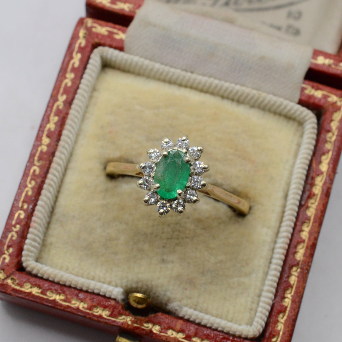 18ct Gold Emerald & Diamond Cluster Ring