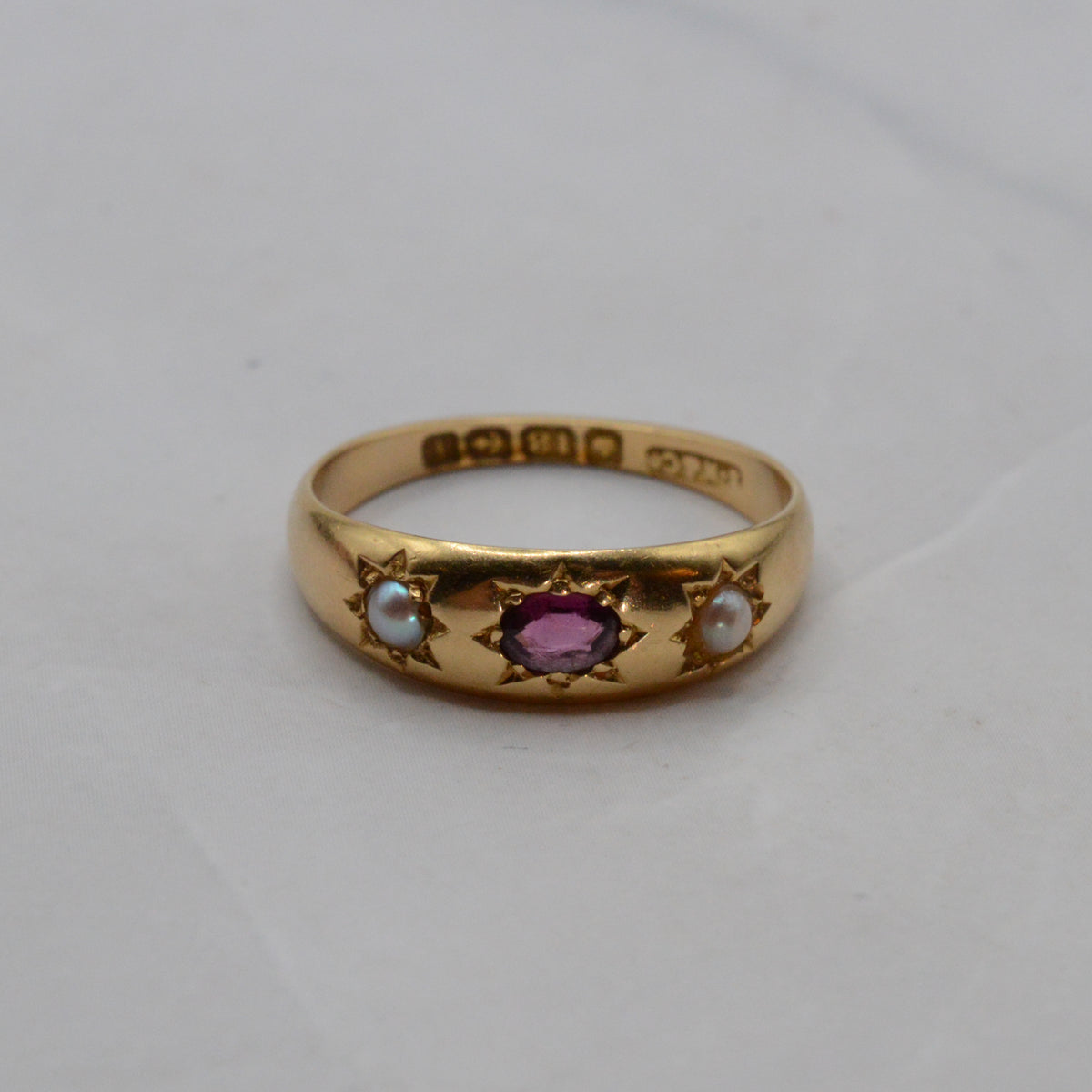 Edwardian Antique 18ct Gold Garnet & Pearl Starburst Gypsy Ring