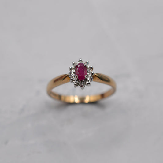 9ct Gold Ruby & Diamond Cluster Ring