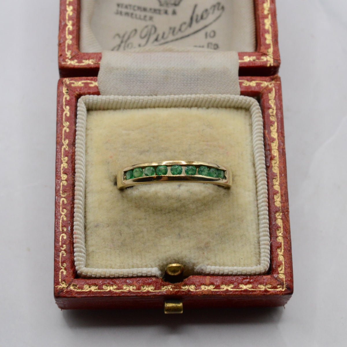 Y2K 9ct Gold Emerald Half-Eternity Ring