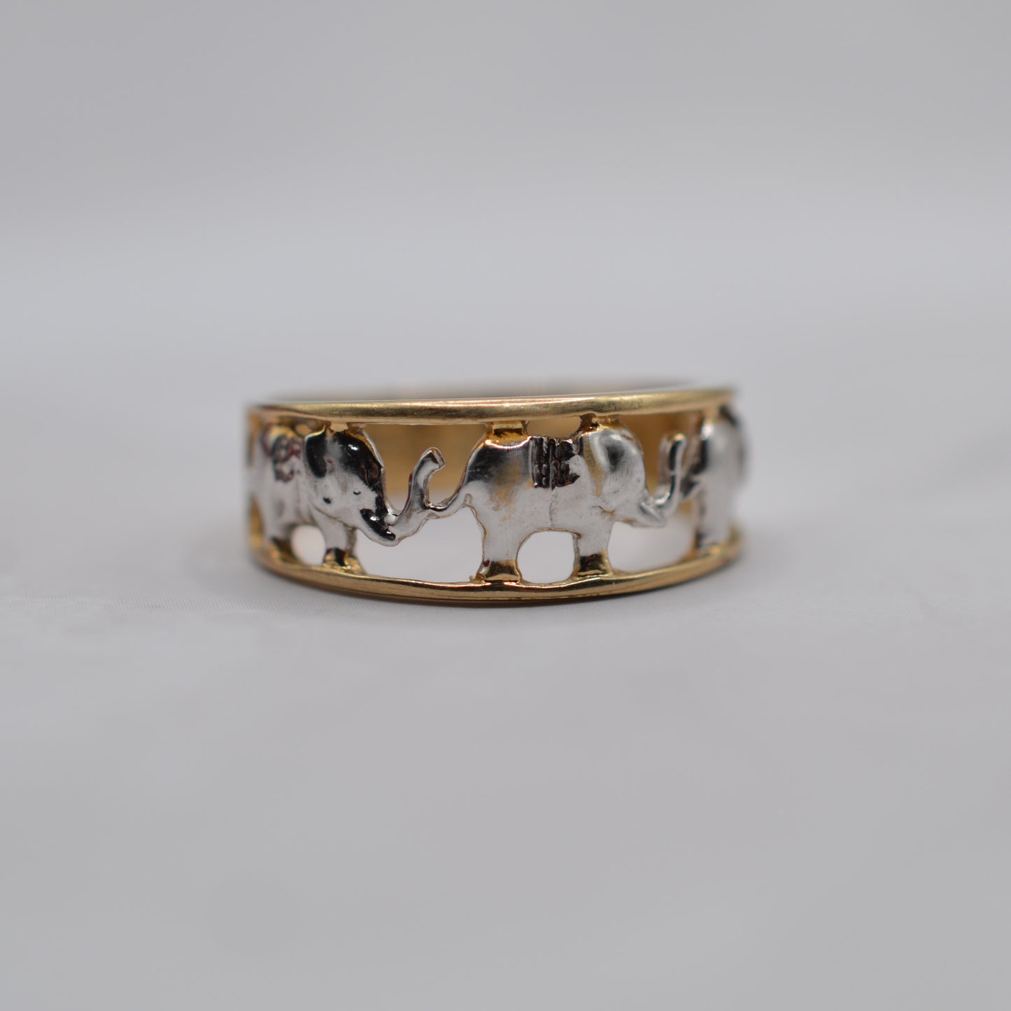 1990s 9ct Gold Elephant Ring