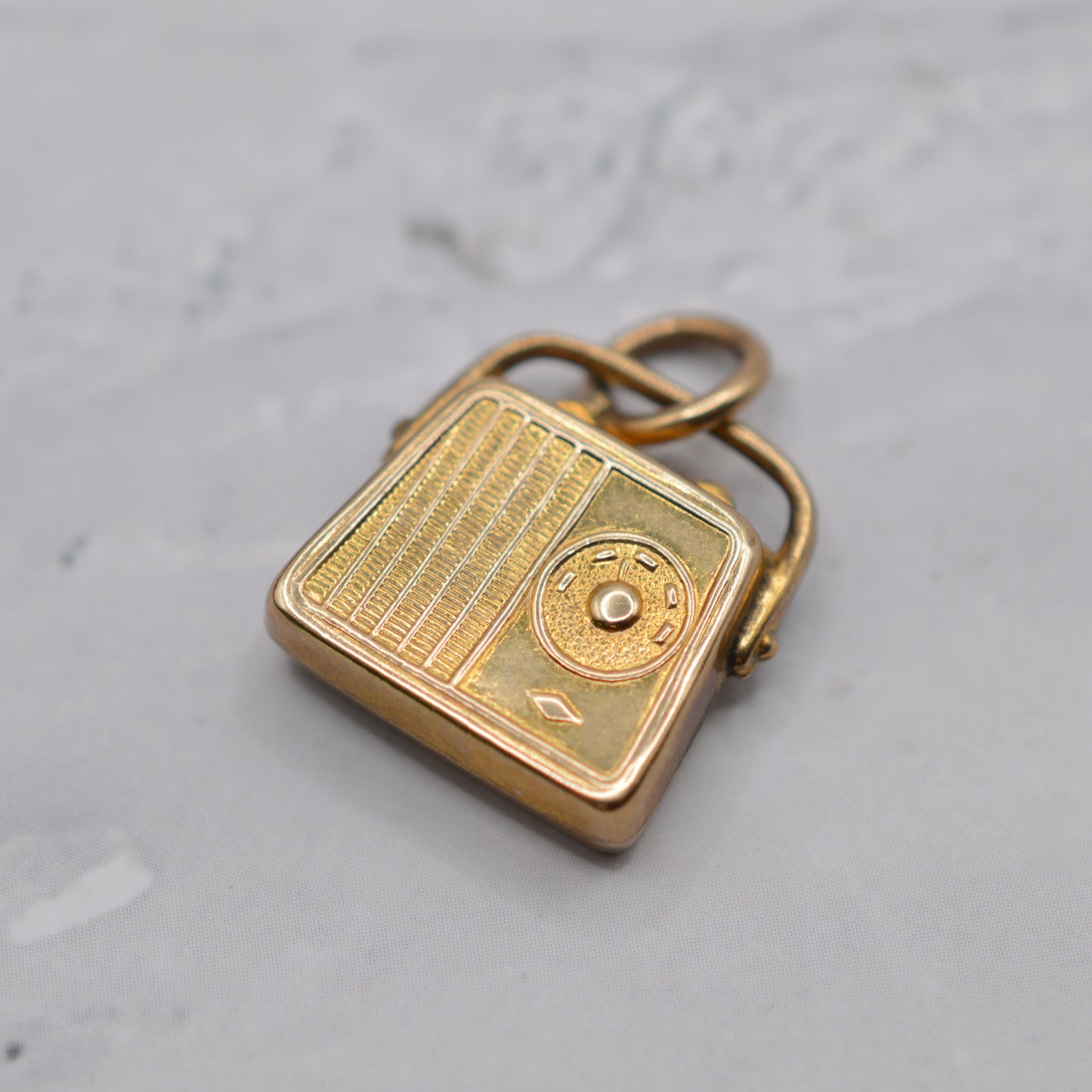 1970s 9ct Gold Vintage Radio Charm