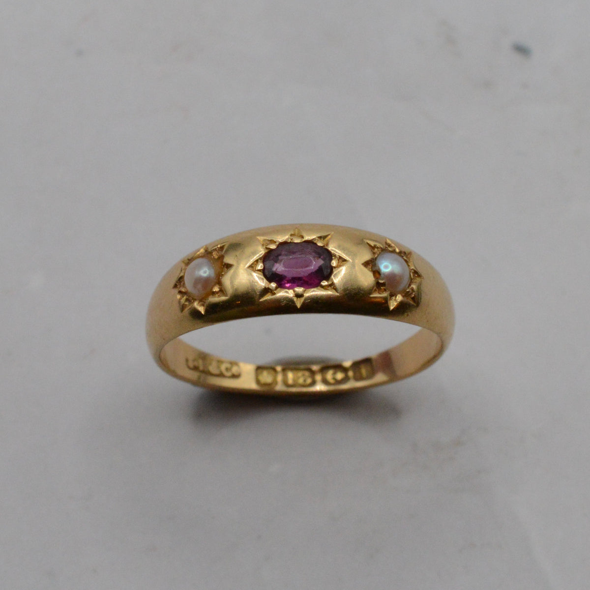 Edwardian Antique 18ct Gold Garnet & Pearl Starburst Gypsy Ring