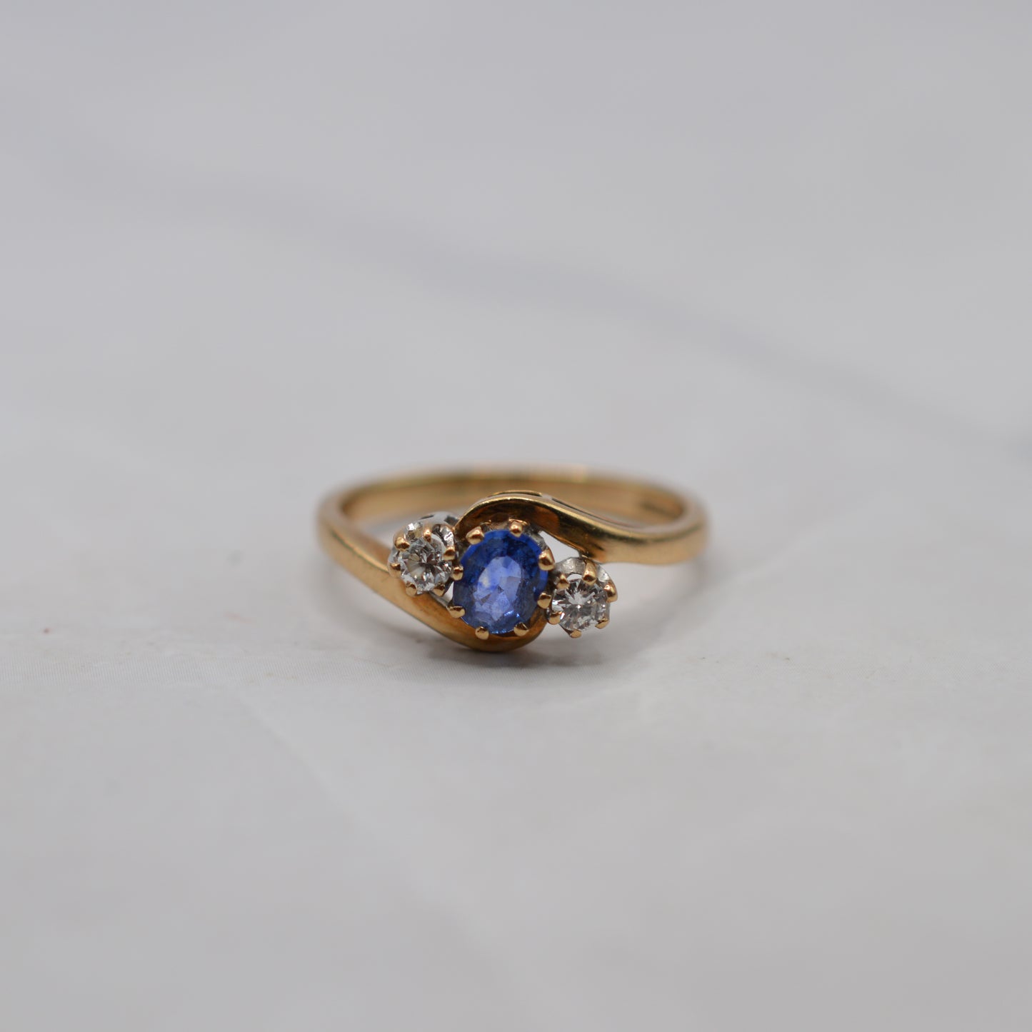 1990s 9ct Gold Sapphire & Diamond Trilogy Ring