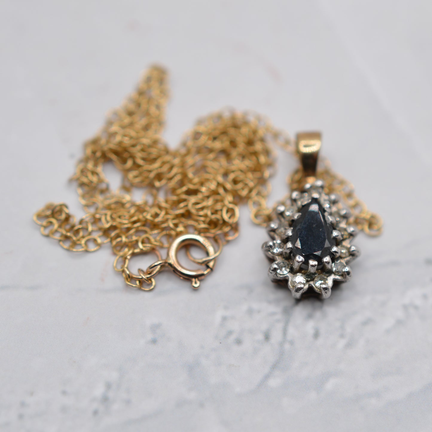 1980s Vintage 9ct Gold Sapphire & Diamond Cluster Pendant Necklace