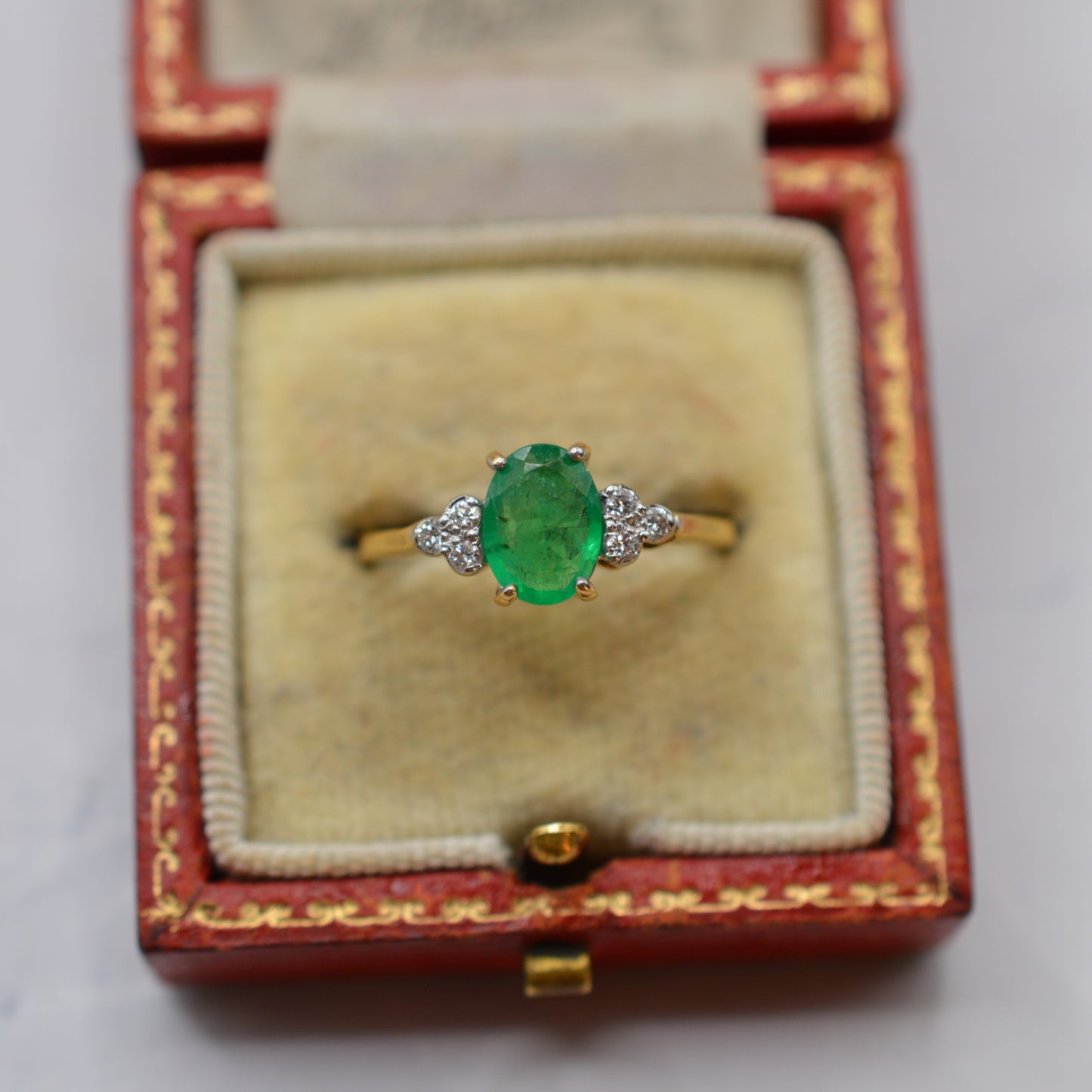 1990s 18ct Gold Emerald & Diamond Ring